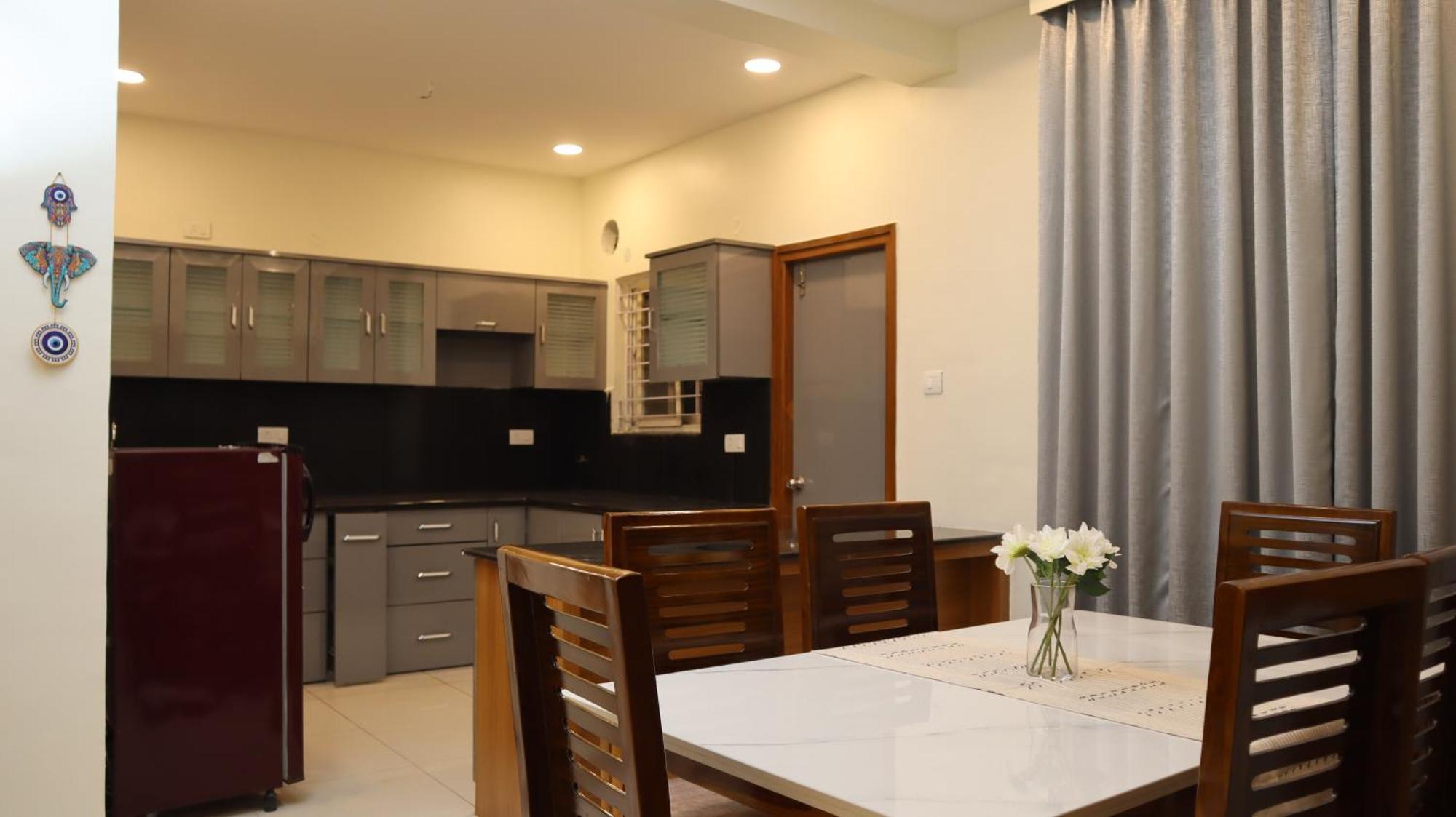 Dcasa Apartment Hotel Хидерабад Екстериор снимка